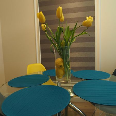 Grand -Tourist Marine Apartments Gdansk Bagian luar foto